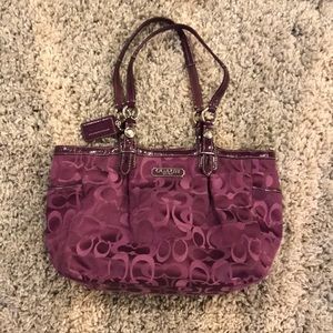 Purple coach handbag ✨